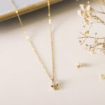 Collar Ángel Cabeza Punto Luz