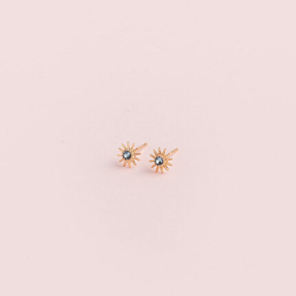 Aretes Sol Punto Luz Celeste