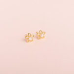 Aretes Flor y Perlita