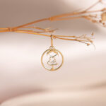 Dije Medalla Niña Calada Oro de 18k - Imagen 2