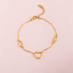 Pulsera Corazón y Esferas Caladas - Imagen 2